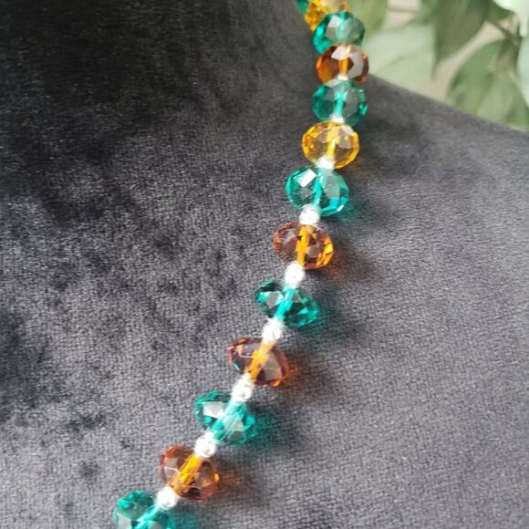 Womens Gorgeous Multicolor Crystal Beaded Collar Necklace with Lobster Clasp - Picture 2 of 7